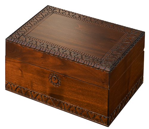Heart Mahogany Box - Large (Dark) (UMC7268)